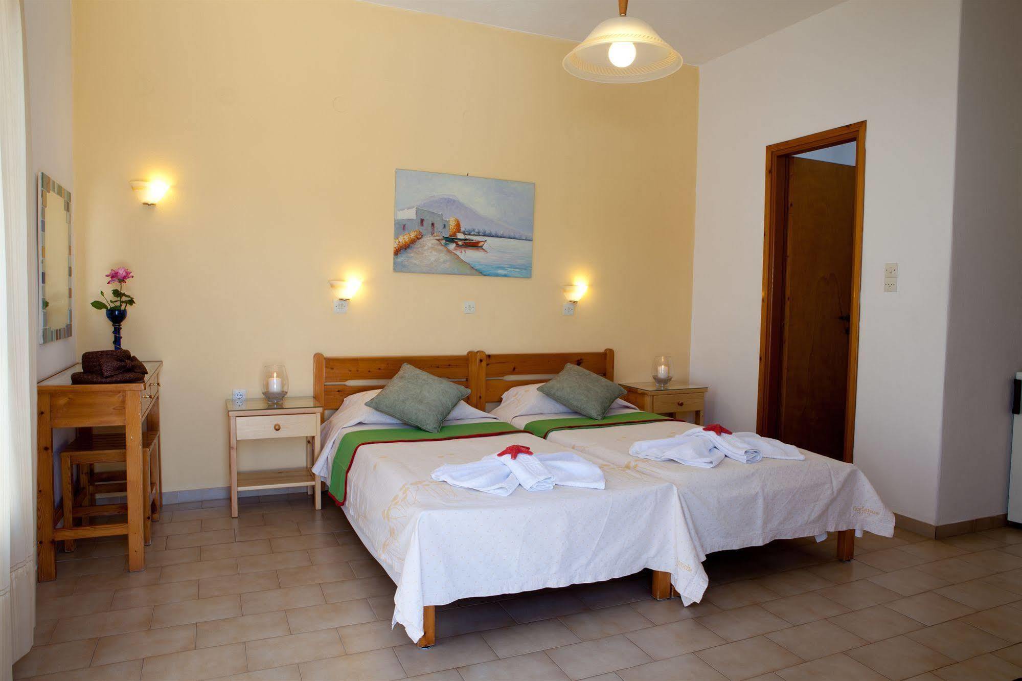 Cyclades Ξενοδοχείο 2*